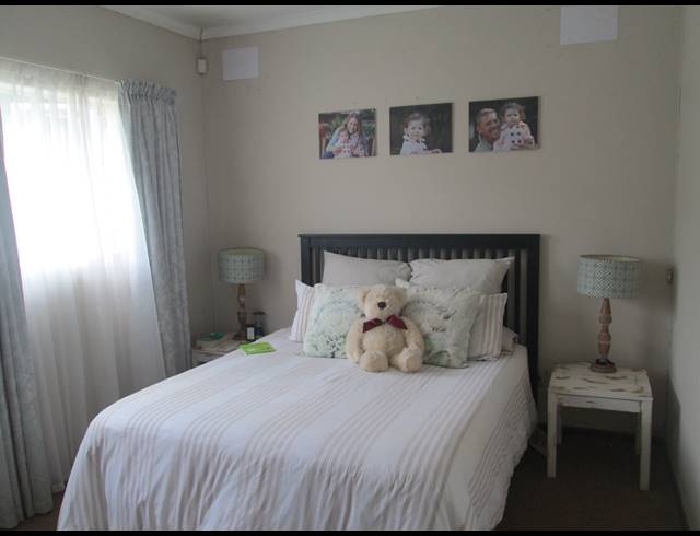 3 BEDROOM FREEHOLD SOLD IN HOWICK NORTH